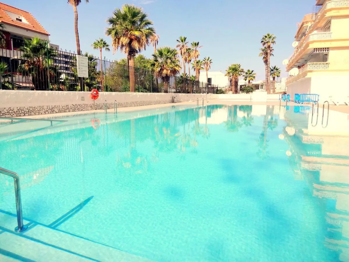 Apartment With A Large South-Facing Balcony, Sea View And Wifi In Las Americas Center Playa de las Américas